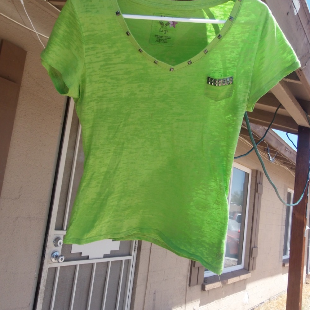 Emo Bright Lime mesh Stud-Trim V-Neck Tee